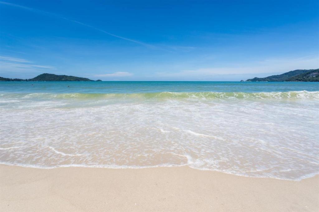 Готель Azure Bangla Phuket Patong Екстер'єр фото