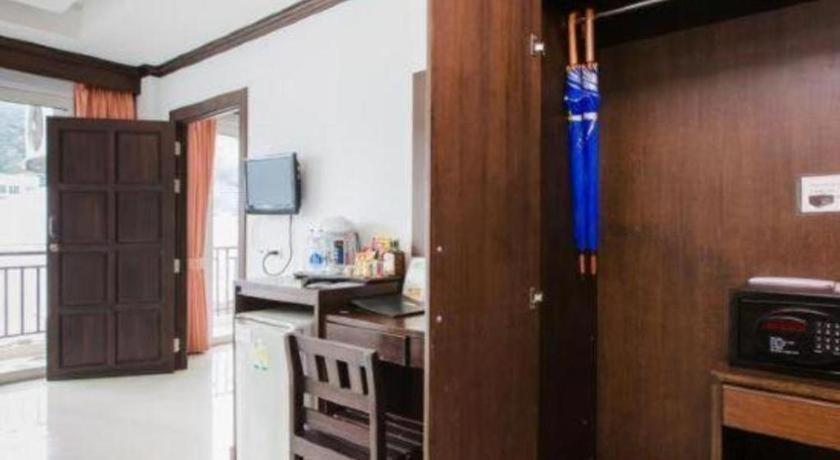 Готель Azure Bangla Phuket Patong Екстер'єр фото