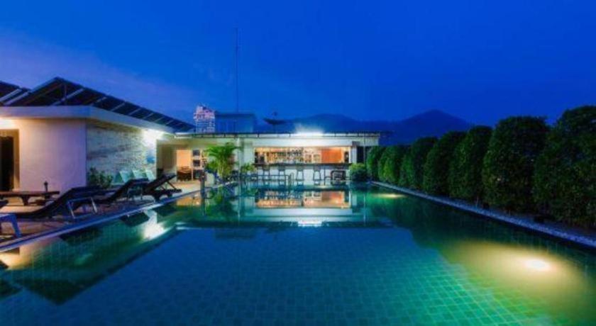 Готель Azure Bangla Phuket Patong Екстер'єр фото